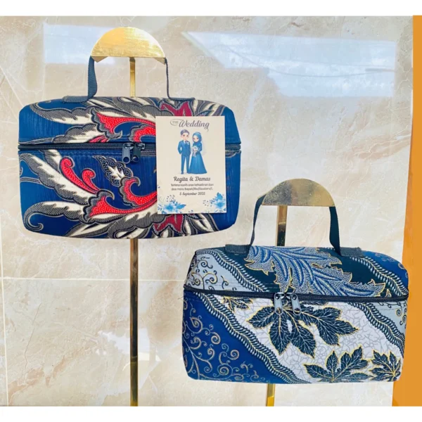 Package of 20 Pcs Souvenir batik handbag